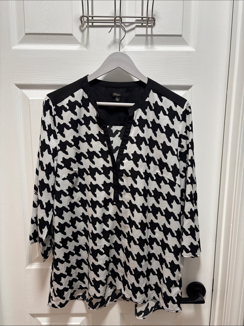Cupio Black & White Houndstooth Henley Blouse